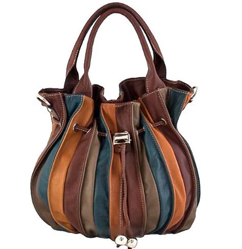 leather handbags wholesale.